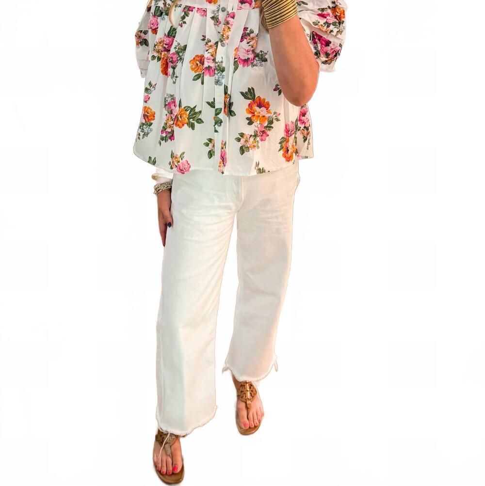 NEW OLIVACEOUS women's the charleston floral top in white